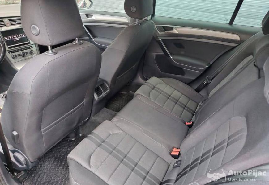 2017_volkswagen_golf_7_16_tdirestyling_highline_12_polovni_automobili_autopijac.rs