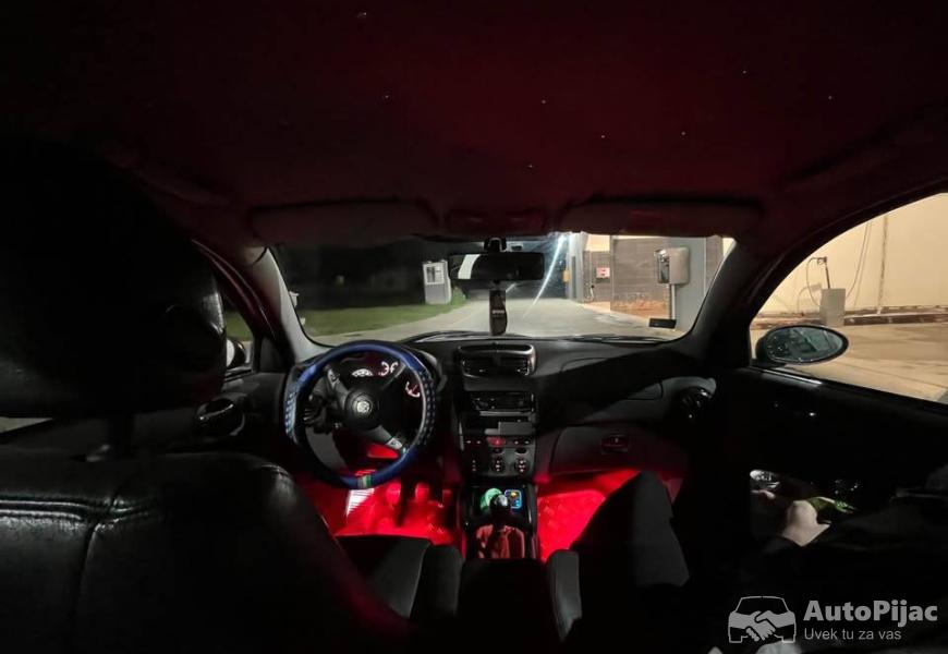 alfa_romeo_147_3_polovni_automobili_autopijac.rs