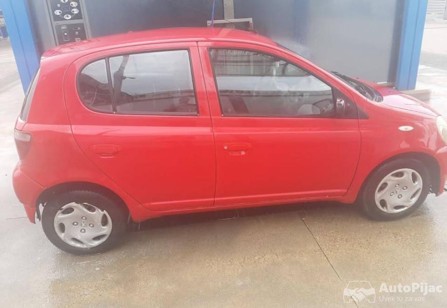 toyota_yaris_13b_vvti_klima_5_vrata_reg_do_112026_9_polovni_automobili_autopijac.rs