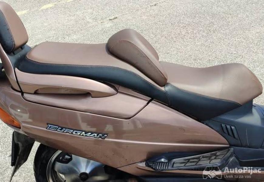 suzuki_5_polovni_automobili_autopijac.rs