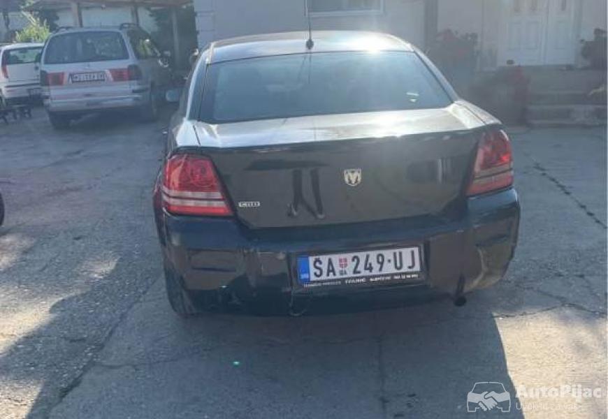 dodge_advencer_3_polovni_automobili_autopijac.rs
