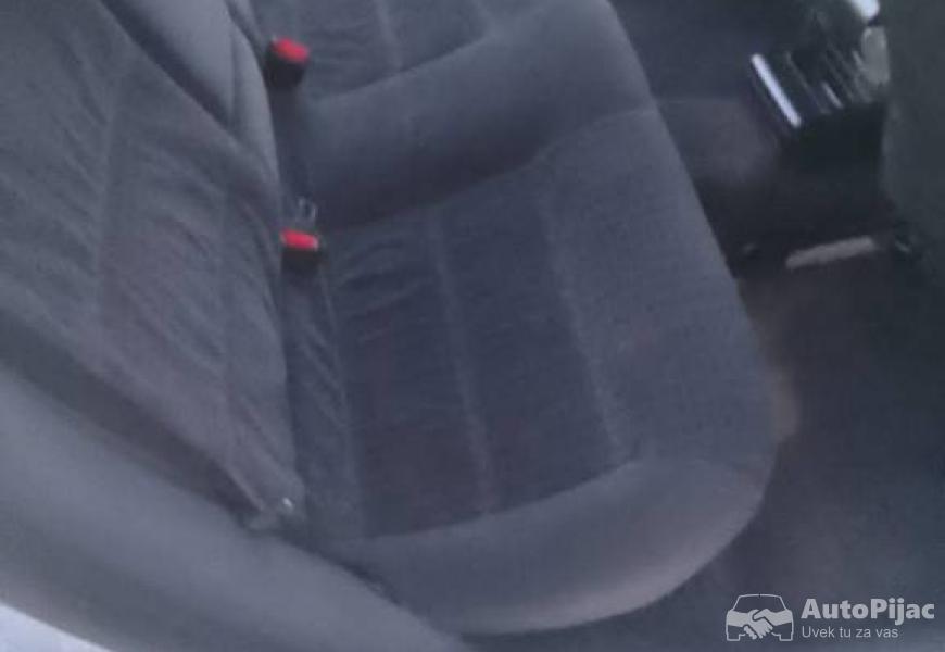 pasat_b5_19dizel_8_polovni_automobili_autopijac.rs