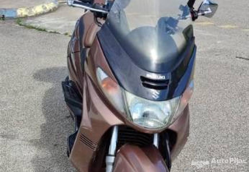 suzuki_1_polovni_automobili_autopijac.rs