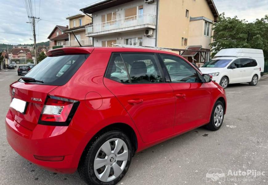skoda_fabia_2019_god_fabricko_stanje_4_polovni_automobili_autopijac.rs