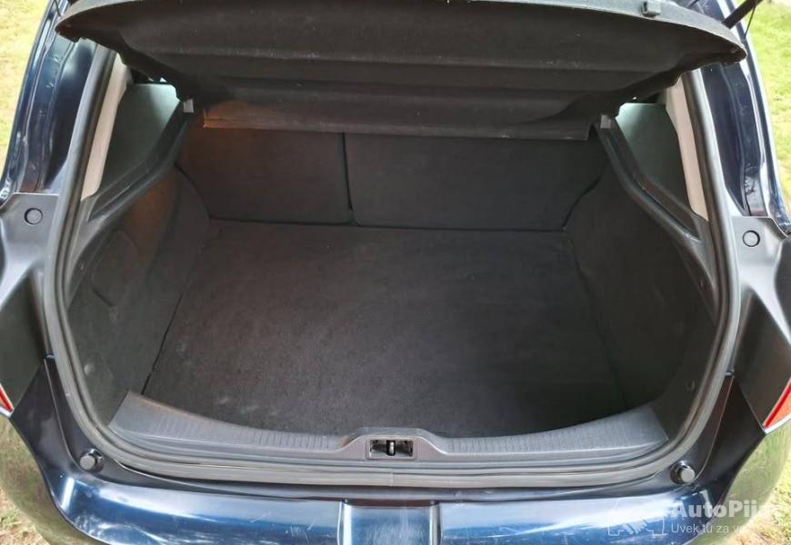 2008_renault_megane_16_16v_14_polovni_automobili_autopijac.rs