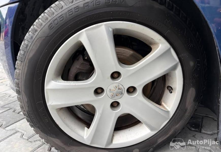 peugeot_307_20hdi_2002_10_polovni_automobili_autopijac.rs