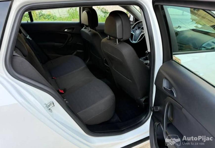 opel_insingnia_20_cdti_110_ks_godiste_2009_registr_12_polovni_automobili_autopijac.rs