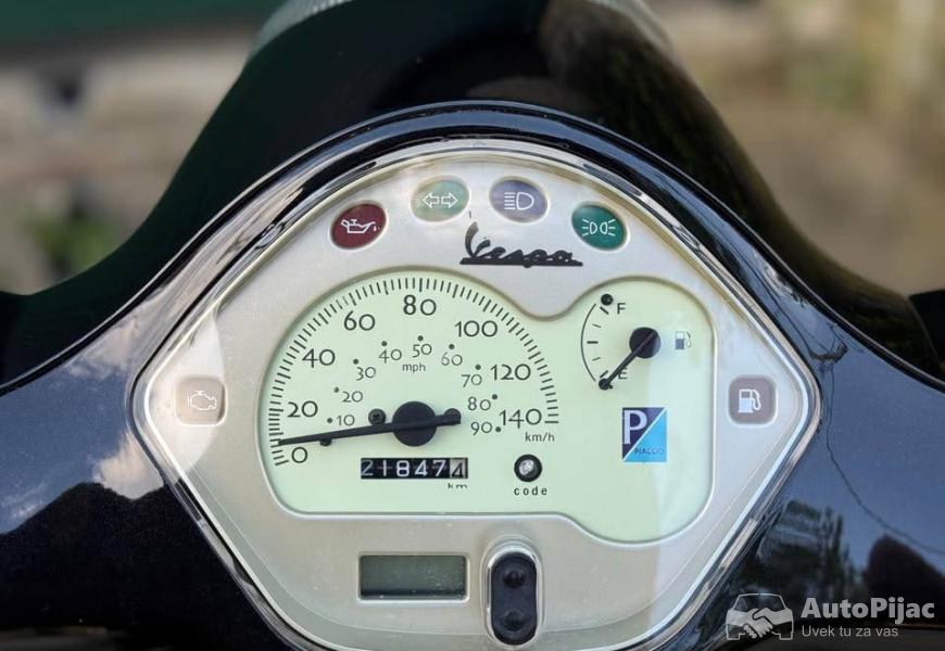piaggio_vespa_lx125_1700_7_polovni_automobili_autopijac.rs