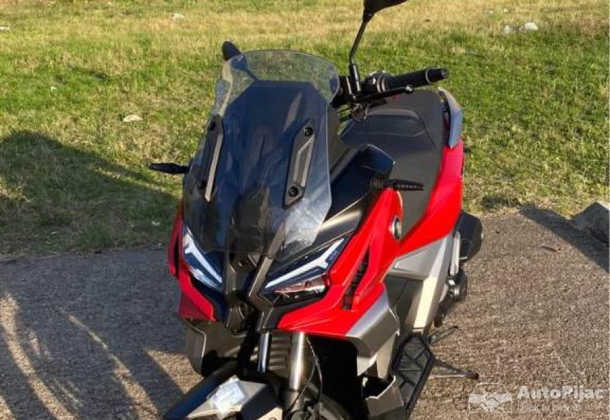 voge_sr1_adv_8_polovni_automobili_autopijac.rs