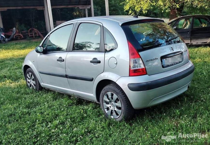 citroen_c3_14hdi_delovi_1_polovni_automobili_autopijac.rs