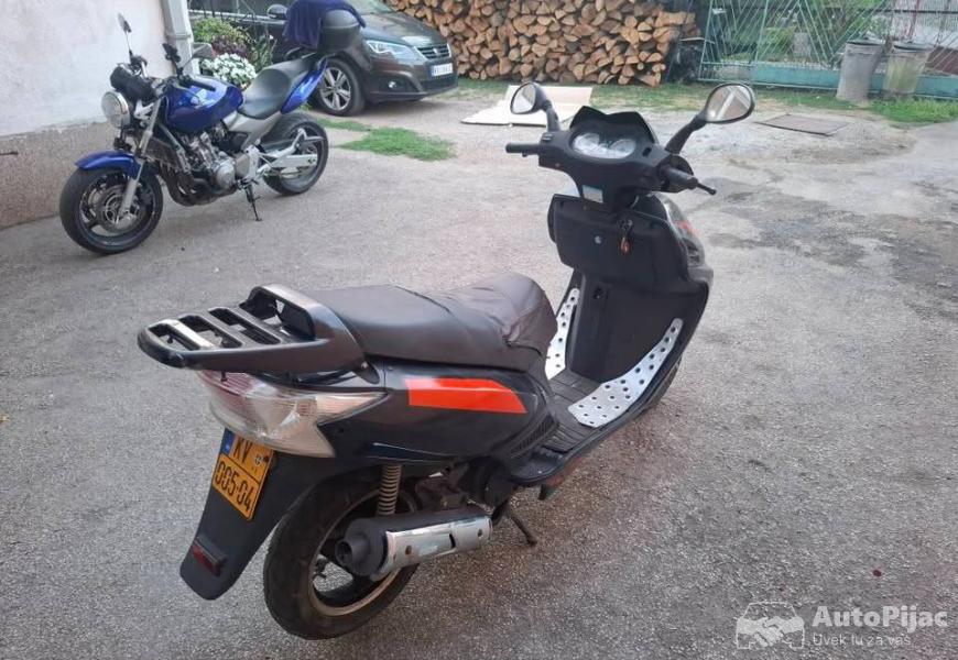 sprint_falcon_5_polovni_automobili_autopijac.rs