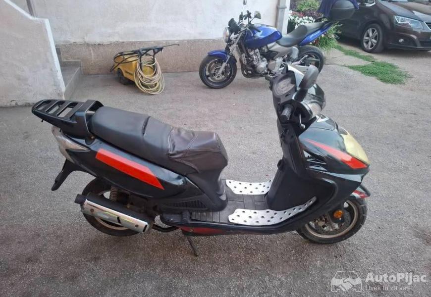 sprint_falcon_6_polovni_automobili_autopijac.rs