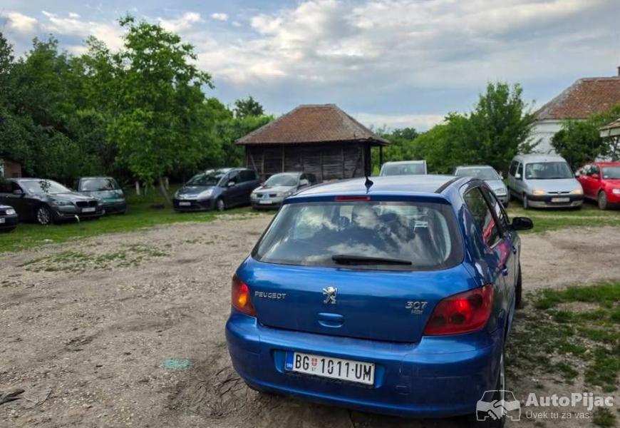 307_pezo_reg_do_10m_2026_vlasnik_2kljuca_2003g_66k_7_polovni_automobili_autopijac.rs