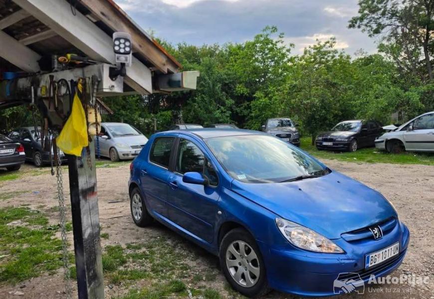 307_pezo_reg_do_10m_2026_vlasnik_2kljuca_2003g_66k_9_polovni_automobili_autopijac.rs