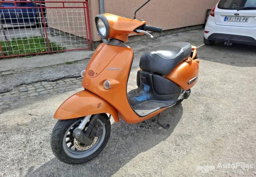 aprilija_habana_1_polovni_automobili_autopijac.rs