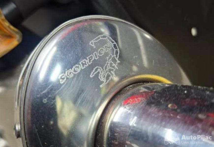 honda_vtr_1000_12_polovni_automobili_autopijac.rs
