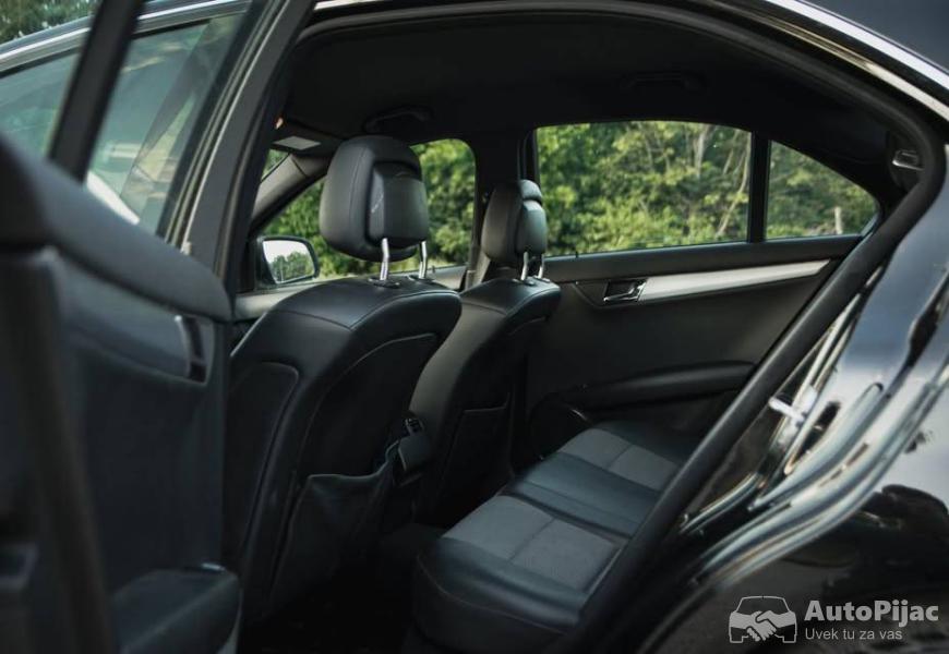 2008_mercedesbenz_c220_amg_11_polovni_automobili_autopijac.rs