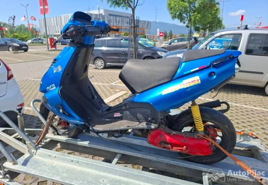 aprilija_sr_7_polovni_automobili_autopijac.rs