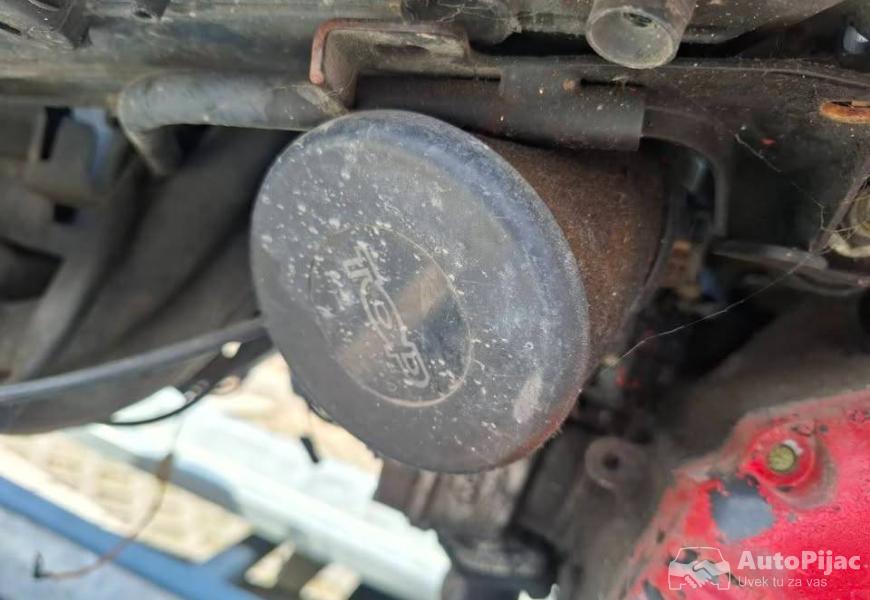 aprilija_sr_8_polovni_automobili_autopijac.rs