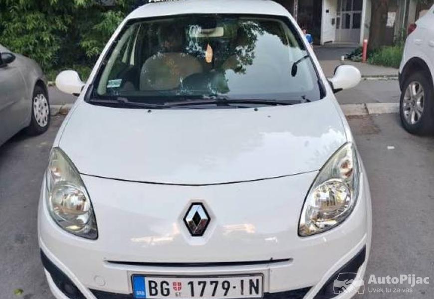 reno_twingo_12_benzin_1_polovni_automobili_autopijac.rs