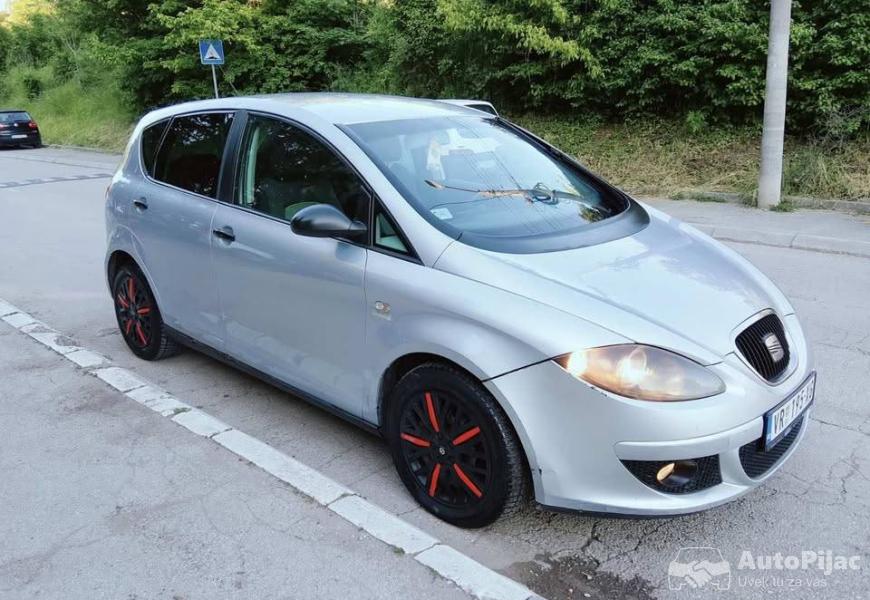 odlican_2006g_reg102026g_klima_motor_16b_menjac_tr_7_polovni_automobili_autopijac.rs