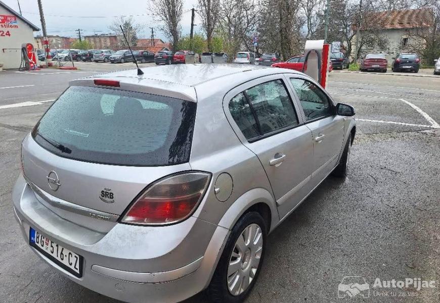 astra_h_19_dizel_2007god_4_polovni_automobili_autopijac.rs
