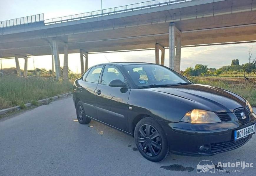 seat_cordoba_14_2008_godina_top_stanje_moze_zamena_1_polovni_automobili_autopijac.rs