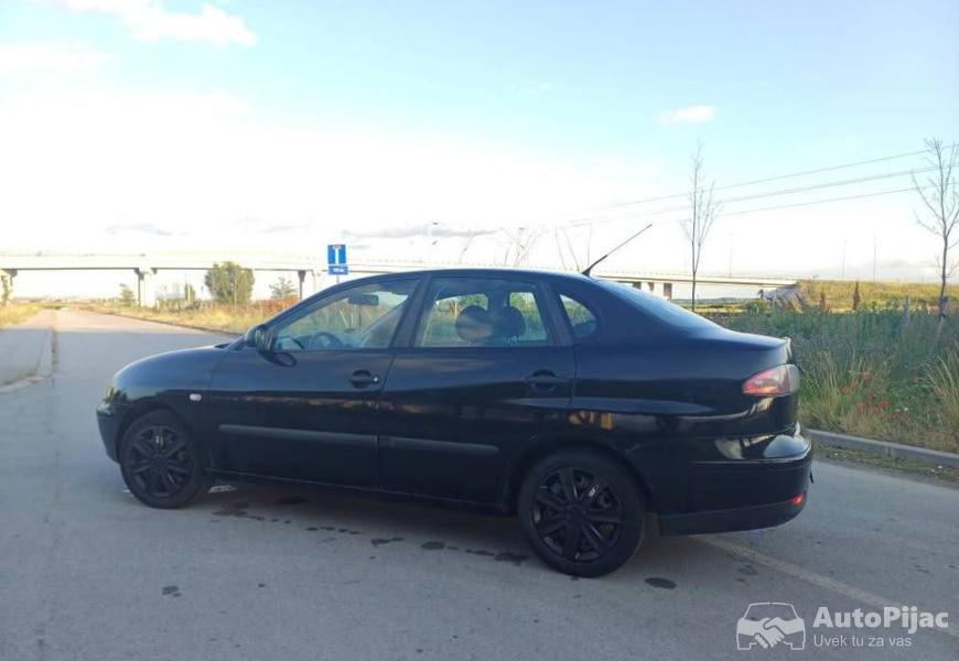 seat_cordoba_14_2008_godina_top_stanje_moze_zamena_3_polovni_automobili_autopijac.rs