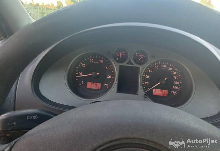 seat_cordoba_14_2008_godina_top_stanje_moze_zamena_5_polovni_automobili_autopijac.rs