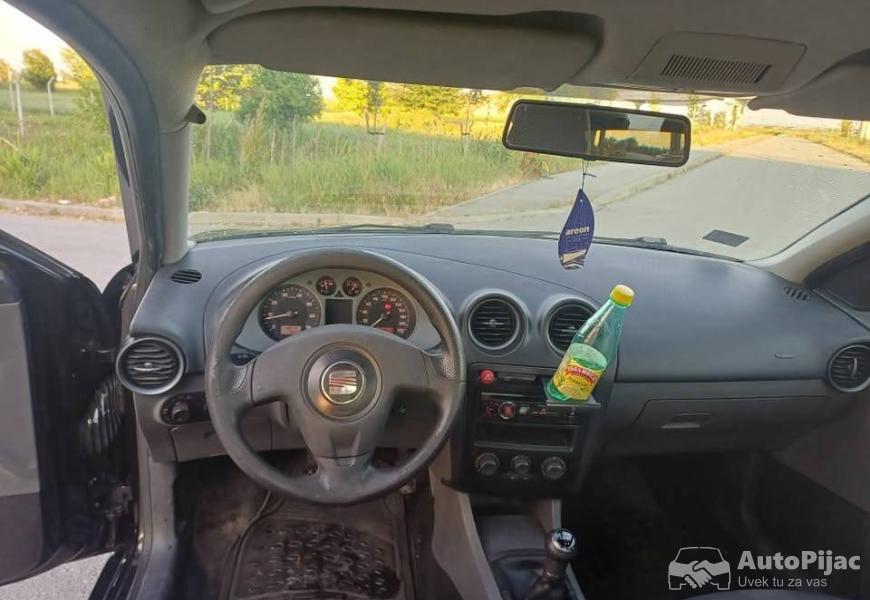 seat_cordoba_14_2008_godina_top_stanje_moze_zamena_9_polovni_automobili_autopijac.rs