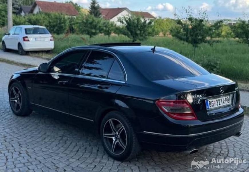 mercedes_c320_cdi_4matic_3_polovni_automobili_autopijac.rs