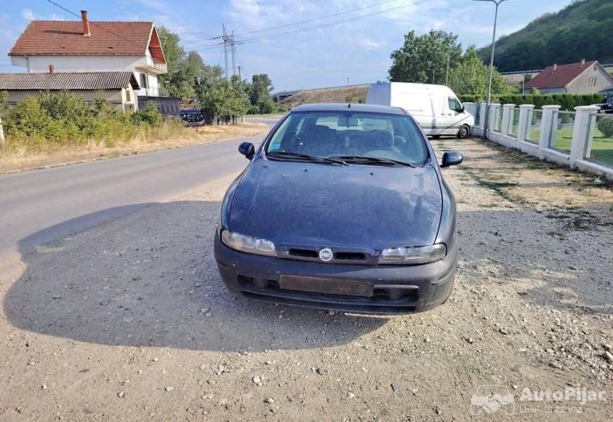 delovi_fiat_bravo_2001_godiste_12_benzin_plin_sekv_1_polovni_automobili_autopijac.rs