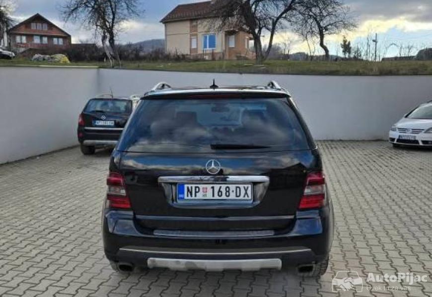 ml320cdi_2006g_automatik_perfektno_stanje_servisi_5_polovni_automobili_autopijac.rs