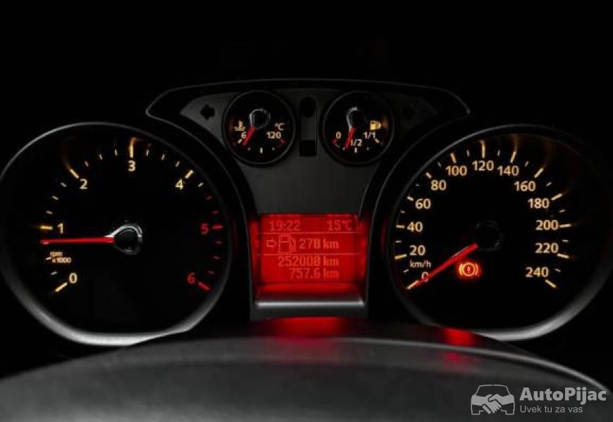ford_focus_16tdci_80kw_2009god_9_polovni_automobili_autopijac.rs