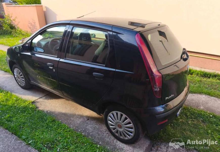 punto_12_8v_benzin_klima_ispravna_2010_god_metan_a_4_polovni_automobili_autopijac.rs
