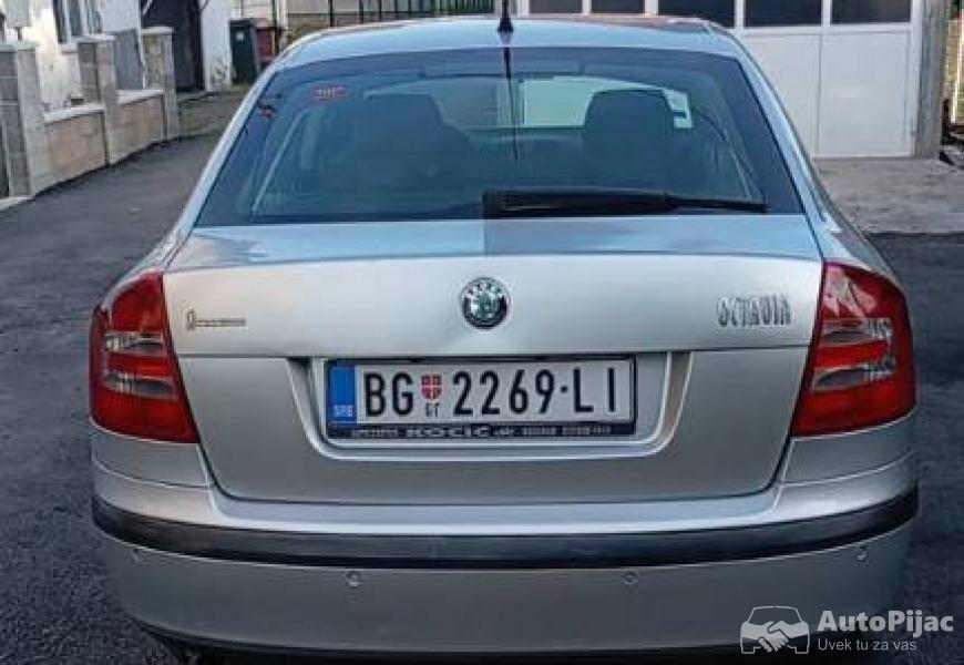 skoda_octavia_a5_16_benzin_8v_75kw_6_polovni_automobili_autopijac.rs