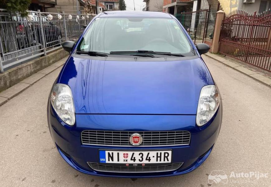 fiat_grande_punto_12_2_polovni_automobili_autopijac.rs