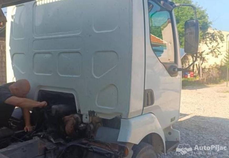reno_mildijum_8_polovni_automobili_autopijac.rs