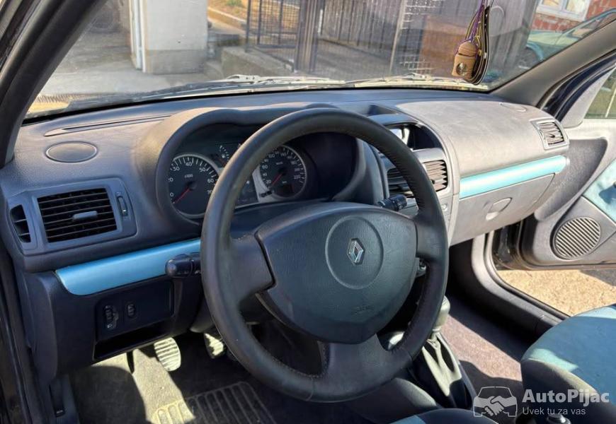 na_prodaju_renult_clio_2_10_polovni_automobili_autopijac.rs