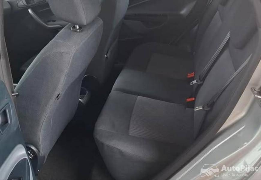 fordfiesta14tdci52kw71kschempion201112_4650emoze_i_9_polovni_automobili_autopijac.rs