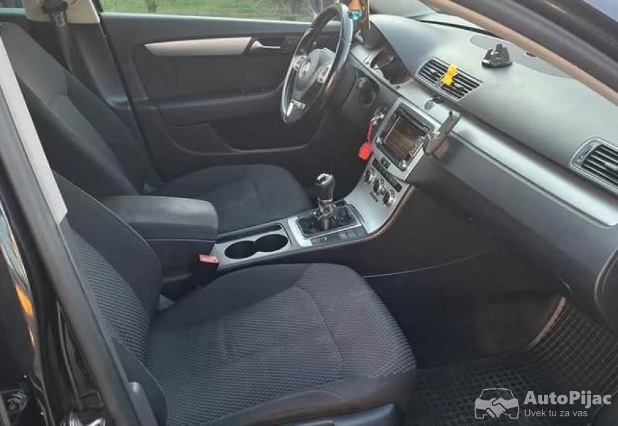 volkswagenpassatb716tdi105ks201314_god_8990emoze_i_9_polovni_automobili_autopijac.rs