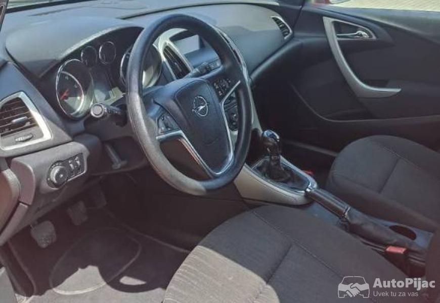 opel_astra_j_17_cdti_karavan_2011_god_9_polovni_automobili_autopijac.rs