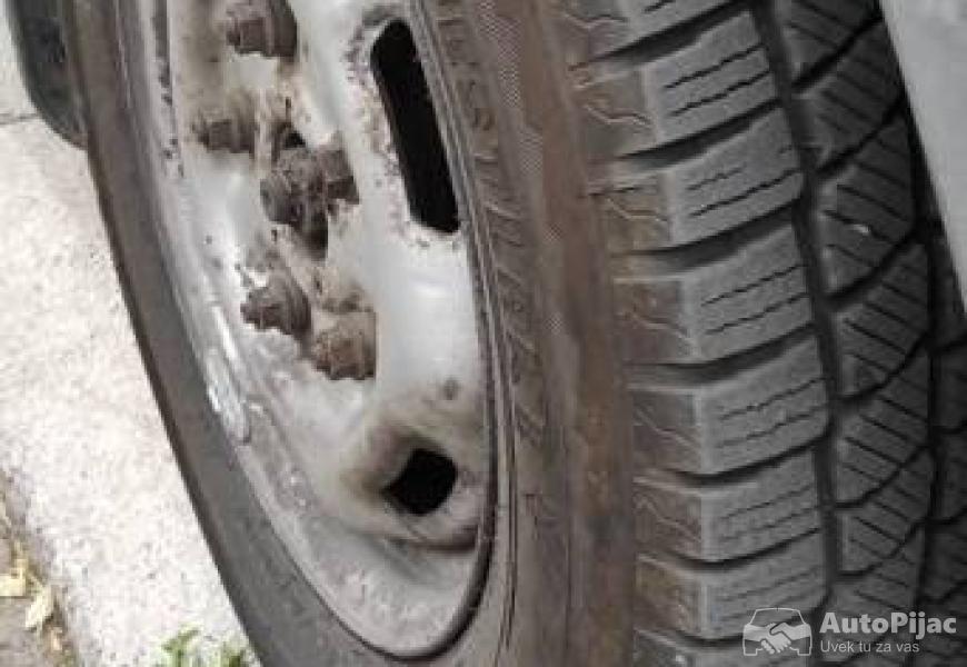 ford_transit_24_tdci_citaj_opis_5_polovni_automobili_autopijac.rs