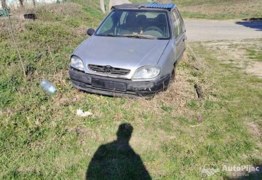 citroen_saxo_11_samo_poziv_3_polovni_automobili_autopijac.rs