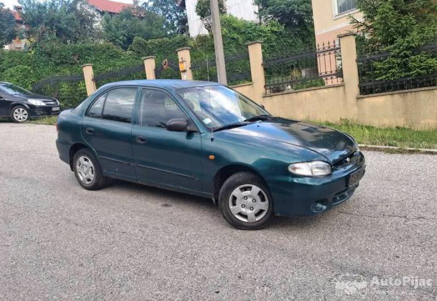 hyundai_accent_14_benzinac_99_god_450_e_3_polovni_automobili_autopijac.rs