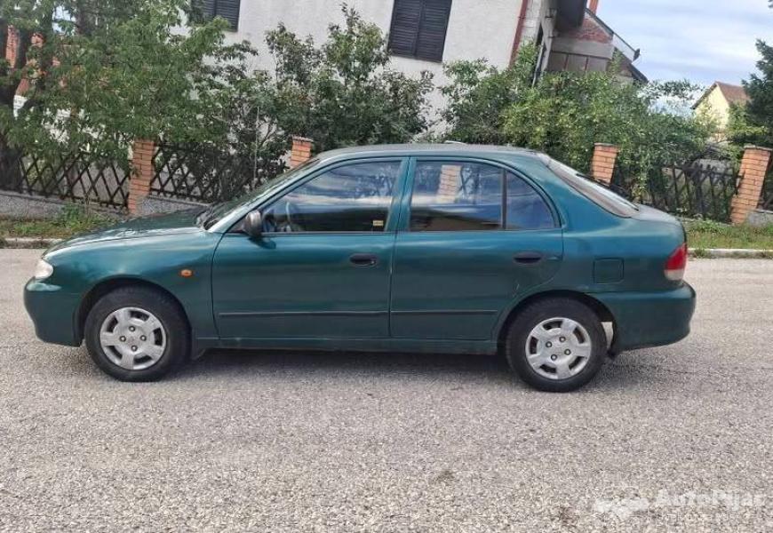 hyundai_accent_14_benzinac_99_god_450_e_5_polovni_automobili_autopijac.rs