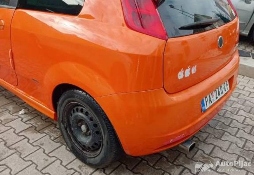 na_prodaju_fiat_grande_punto_giugiaro_2007_god_14_3_polovni_automobili_autopijac.rs
