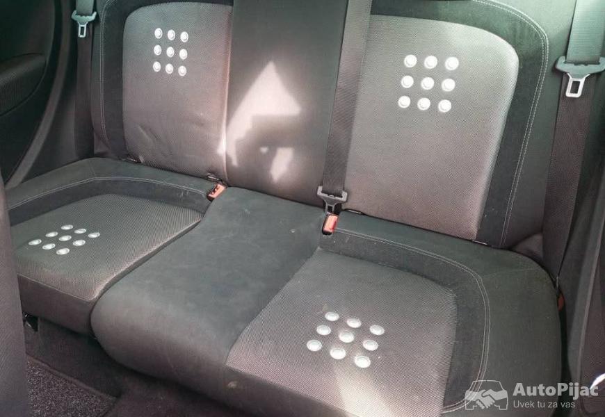 na_prodaju_fiat_grande_punto_giugiaro_2007_god_14_6_polovni_automobili_autopijac.rs
