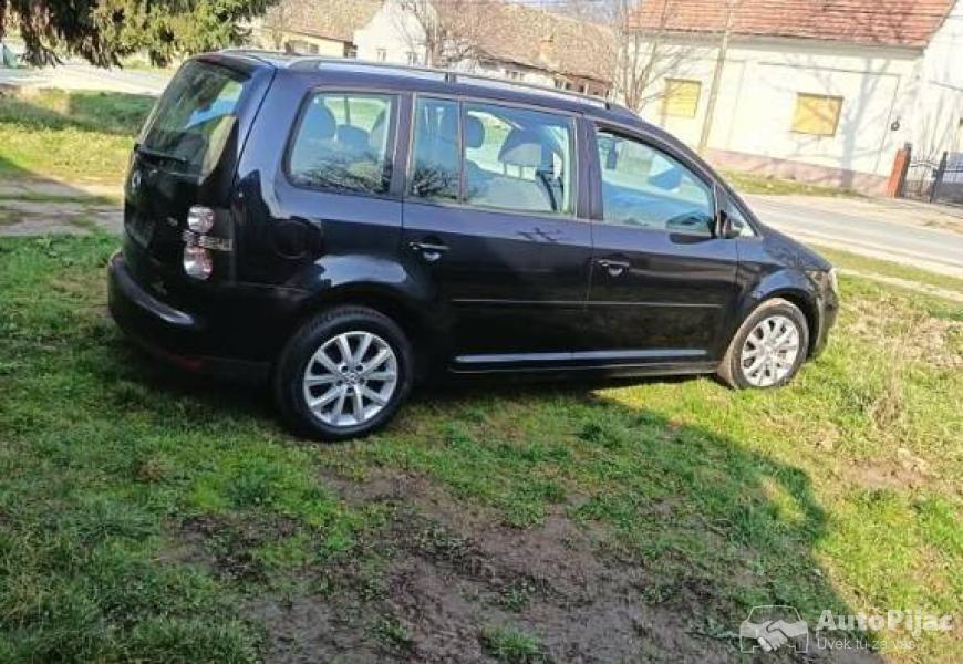 turan_19tdi_4_polovni_automobili_autopijac.rs