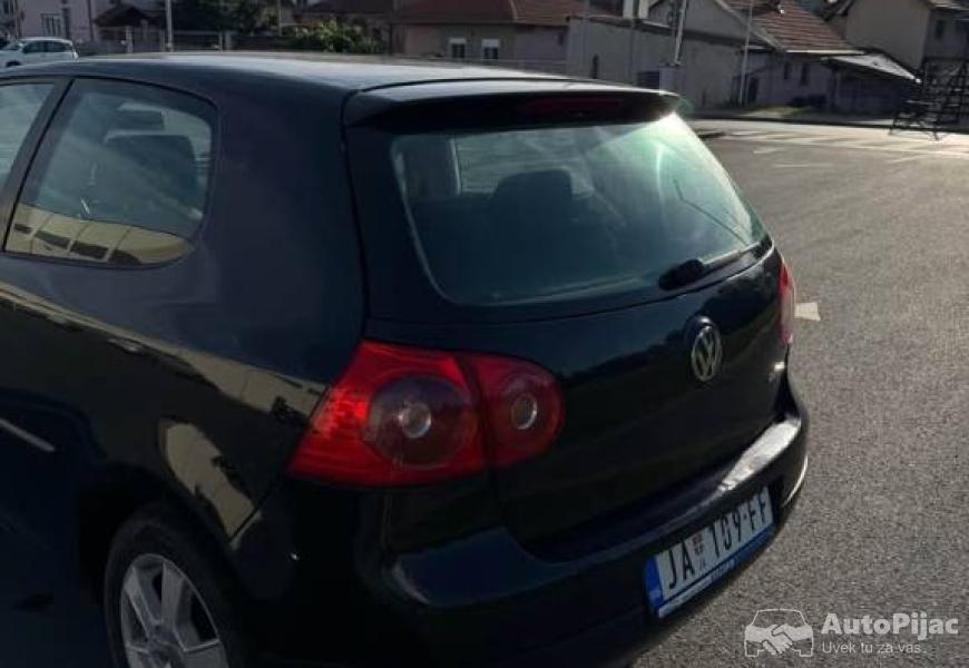 golf_5_19_tdi_bkc_2003_23_9_polovni_automobili_autopijac.rs